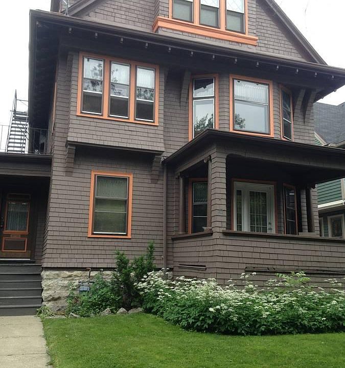 1st image of 598 Ashland Ave APT 1