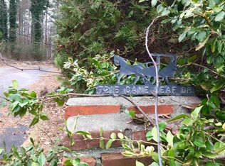 7215 Cane Leaf Dr, Fairburn, GA 30213