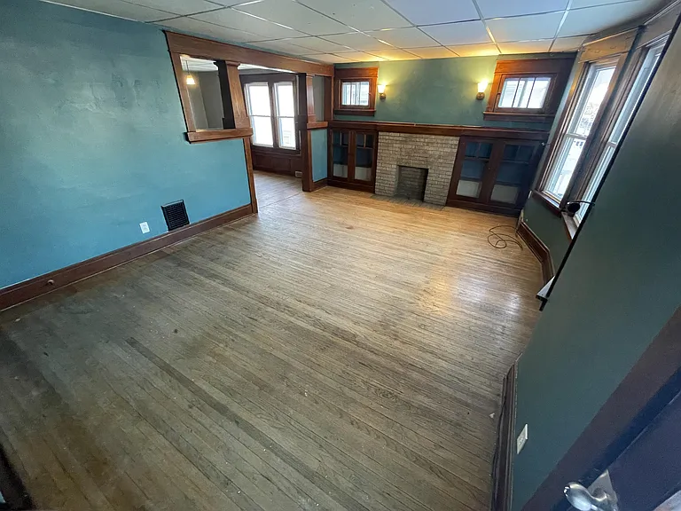 418 Colvin Ave — Photo 25
