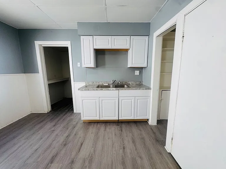 3405 Roehl Ave — Photo 31