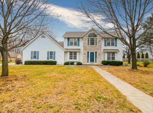 2090 S Point Rd, Green Bay, WI 54313