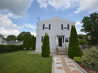 258 Rakoczy Ave, Fairfield, CT 06824