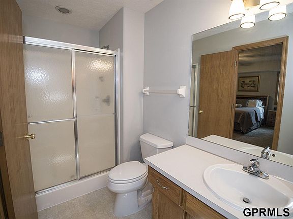 5th image of 7118 S 158th St