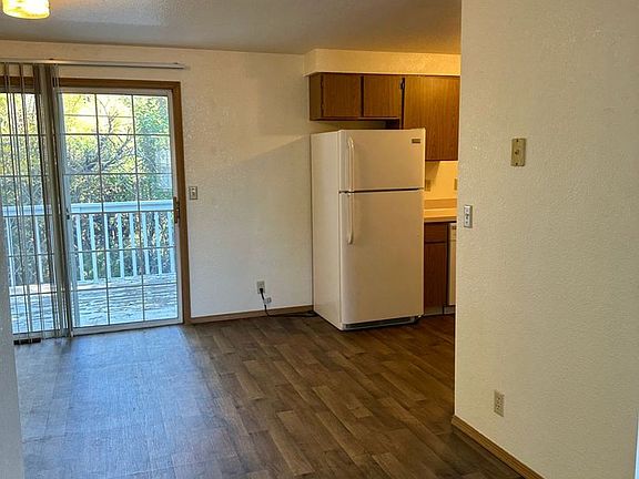 3rd image of 3606 W Rose Hill St APT 200