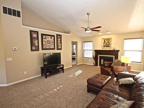 5th image of 6528 Hollingsworth Dr