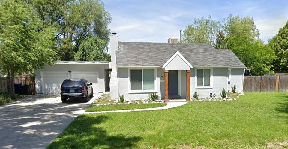 1st image of 955 E Garden Dr