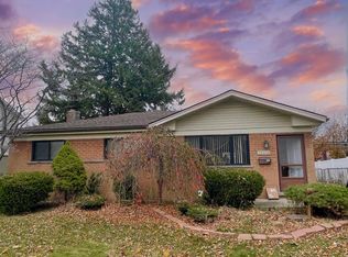 29444 Malvina Dr, Warren, MI