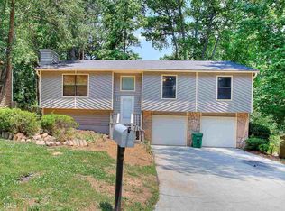 5488 Pepperwood Ct, Stone Mountain, GA 30087