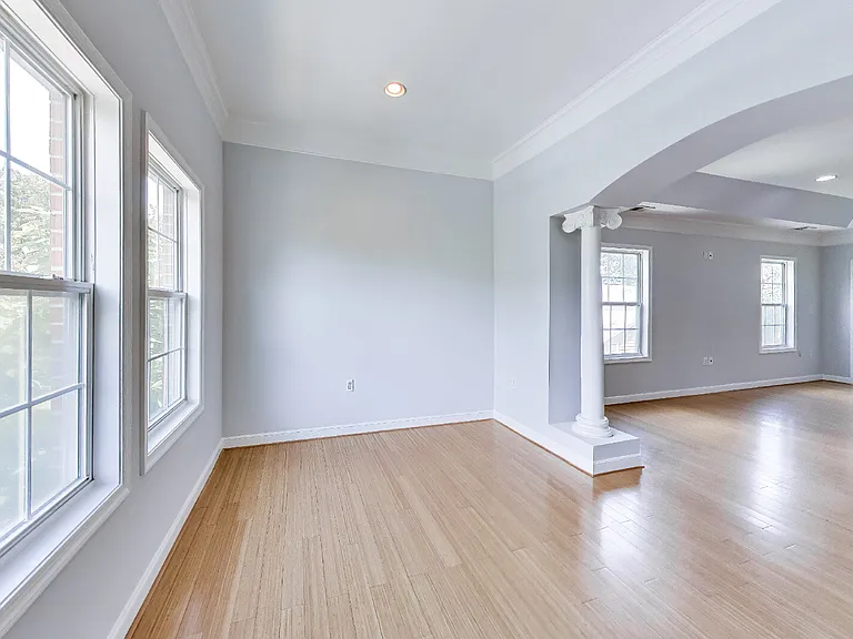 5713 Eads St NE — Photo 24