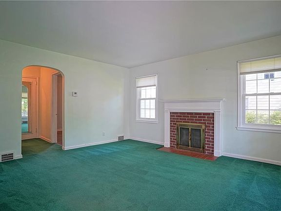 4th image of 2148 15th St