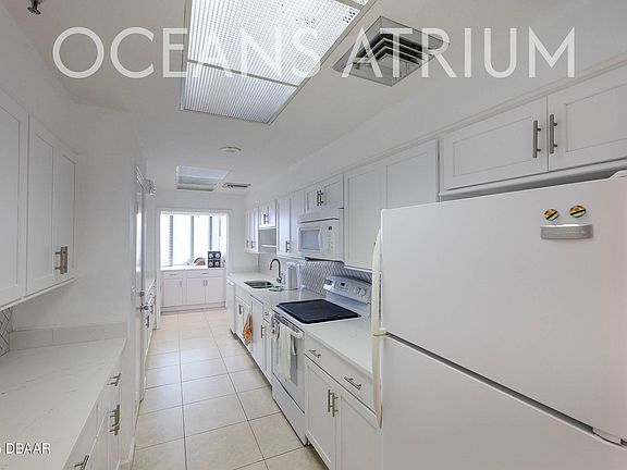 4th image of 3023 S Atlantic Ave APT 1104