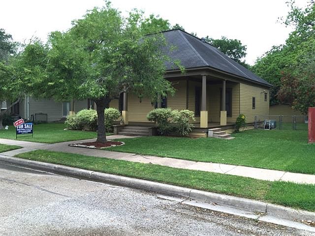 1st image of 204 E French St