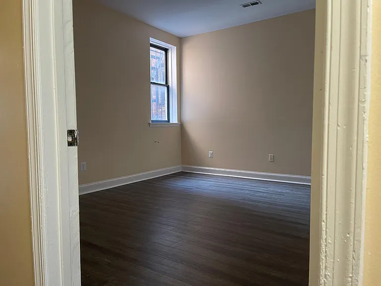 2357 Eutaw Pl #5 — Photo 11