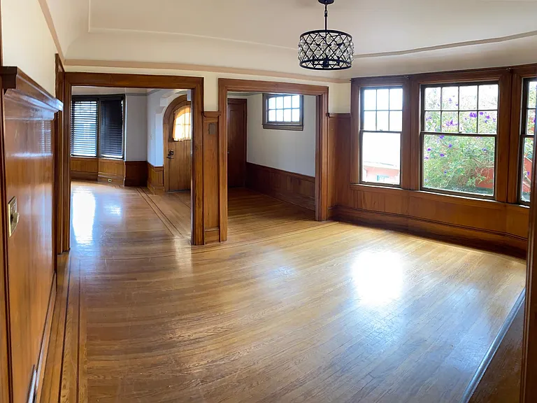 165 Colon Ave — Photo 6