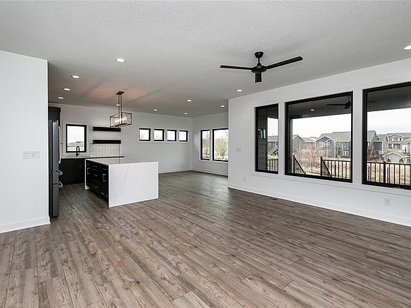 5th image of 3019 SW Harmony Cir