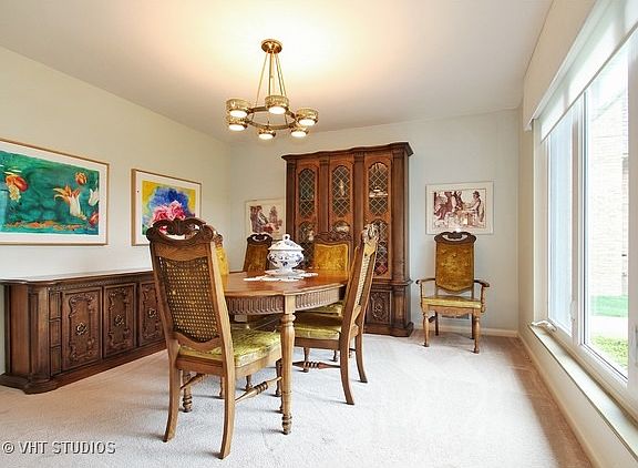 5th image of 9720 Karlov Ave