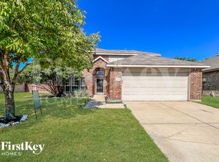 324 Highland Valley Ct, Wylie, TX 75098
