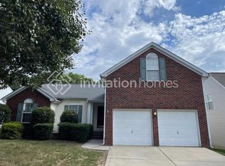 6894 Fenwick Dr, Indian Trail, NC 28079
