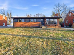 6109 Princess Way, Louisville, KY 40219