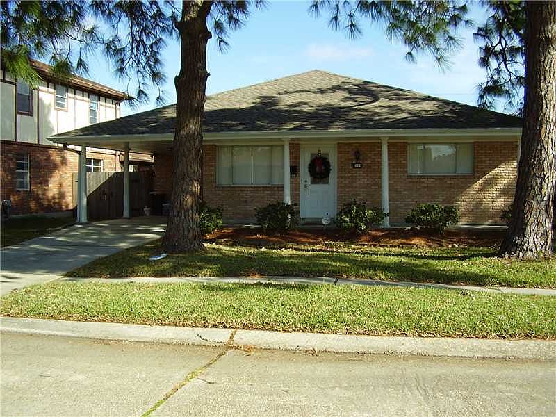 1st image of 2809 Neyrey Dr