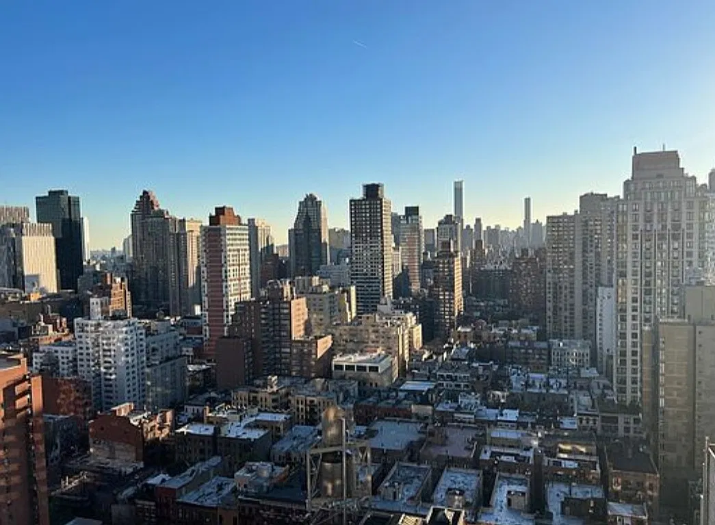 301 East 79th Street — Photo 2