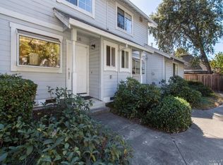 2195 Sunleaf Ln, Santa Rosa, CA 95403
