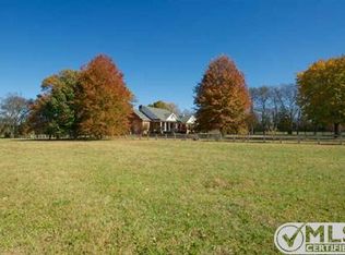 4123 Buck Matthews Rd, Columbia, TN 38401