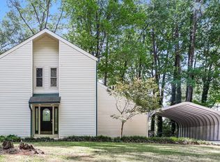 4110 Oak Stone Dr, Douglasville, GA 30135
