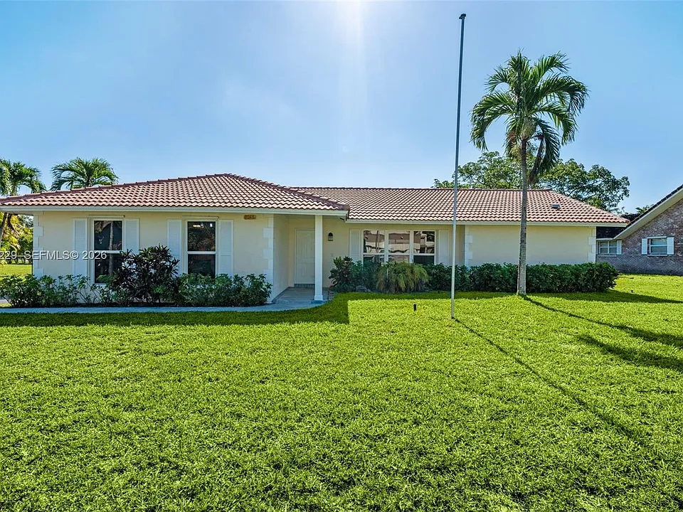 3165 NW 116th Ave
