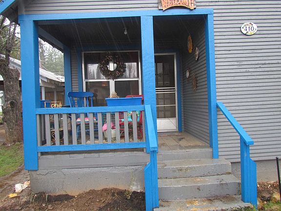 2nd image of 410 1st St