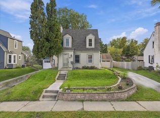507 W 13th St, Sterling, IL 61081