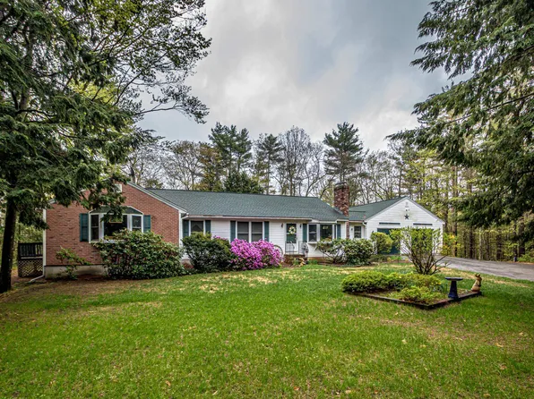 396 Woodside Lane, Wakefield, NH 03872