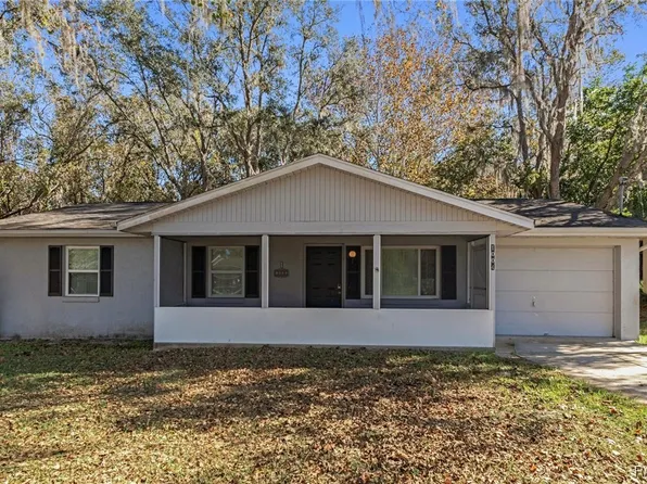1004 Carnegie Dr, Inverness, FL 34450