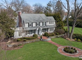 163 Phelps Rd, Ridgewood, NJ 07450