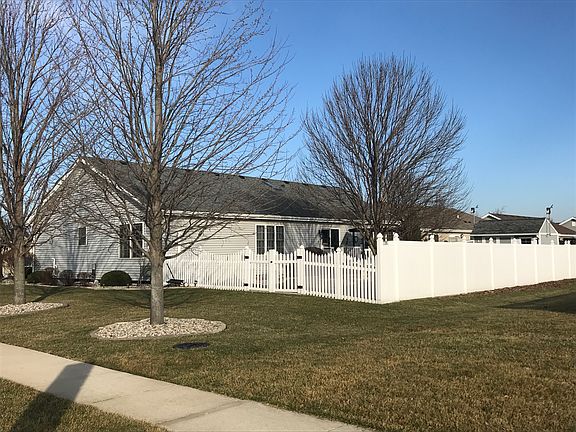 2nd image of 5610 Gatehouse Way