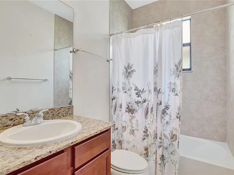 5374 Ferris Ave — Photo 21