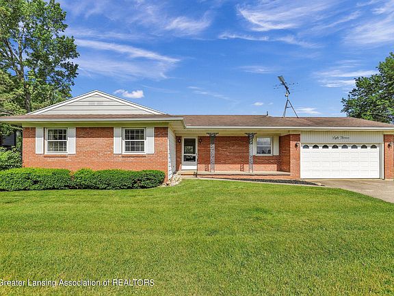 2nd image of 813 London Dr