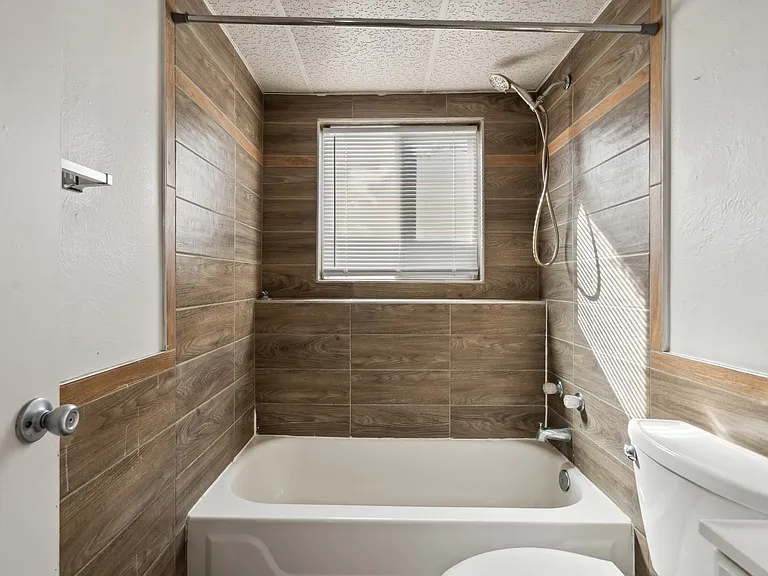 253 N Vine St #3 — Photo 18