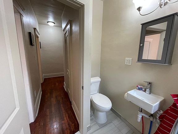 5th image of 1143 W Euclid St #4