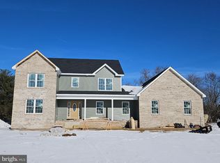 101 Wreath Of Roses Ct, Magnolia, DE 19962