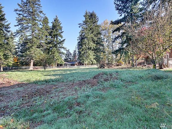 5th image of 12225 20th Ave E