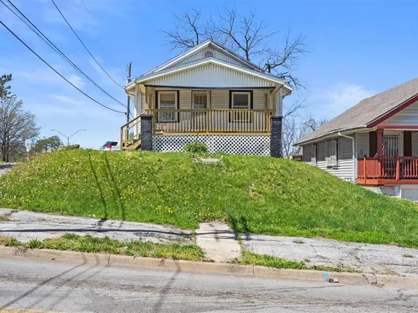 2010 N 27th St, Kansas City, KS 66104