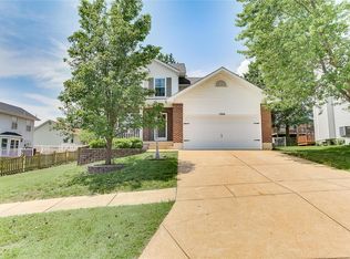 1066 Cantebury Cir, Imperial, MO 63052