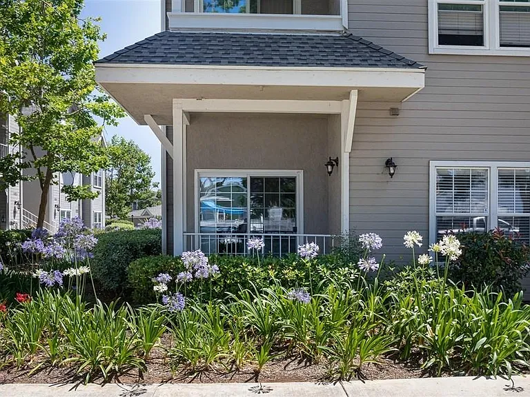 13818 Midland Rd — Photo 19