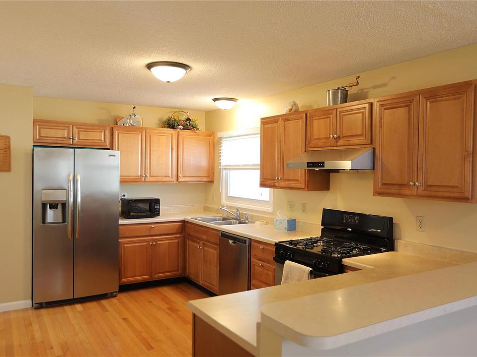 2291 Hill House Rd, Chesterfield, MO 63017 Zillow