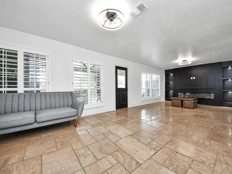 4631 Mi Castillo Ct — Photo 8