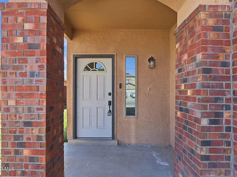 11961 Mesquite Miel Dr — Photo 4