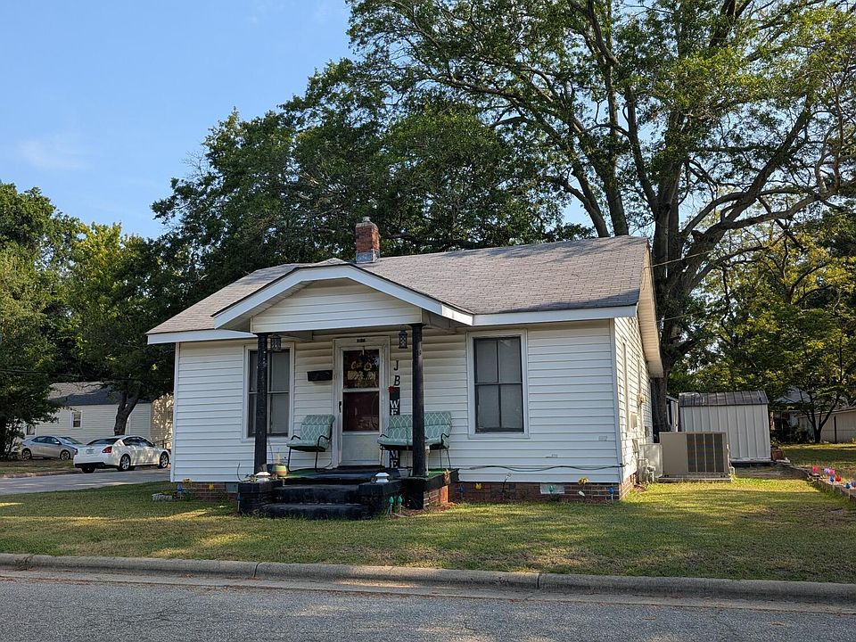 1st image of 812 Granger Street S