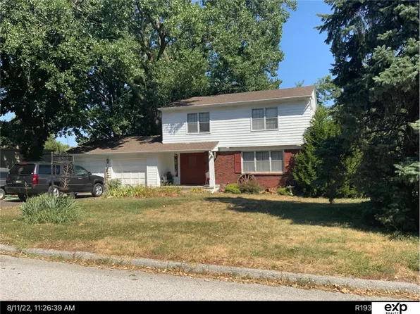 16512 Poppleton Ave, Omaha, NE 68130