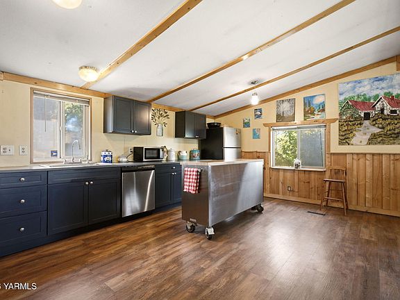 5th image of 15142 Fisk Rd